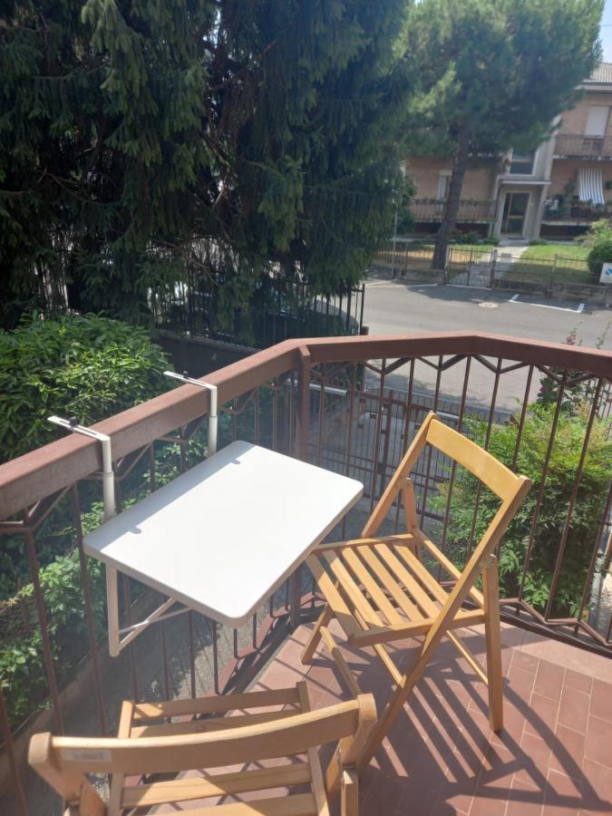 Minihouselarissa Diverona Bagian luar foto